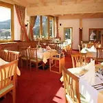 Berghof 4* 솔