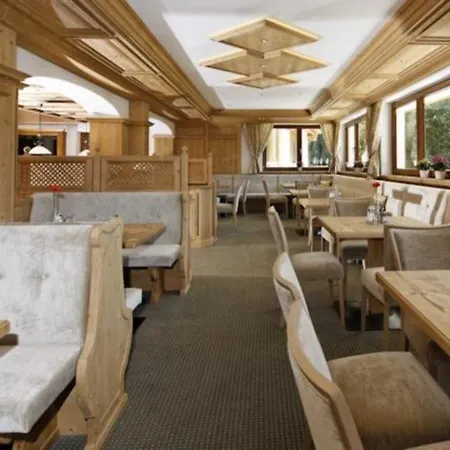 Berghof 4* Söll