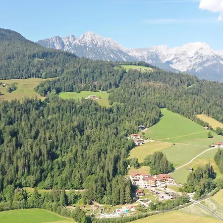 伯格霍夫酒店 4* 瑟尔