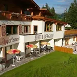Berghof Ξενοδοχείο 4*