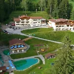 Ξενοδοχείο Berghof 4*